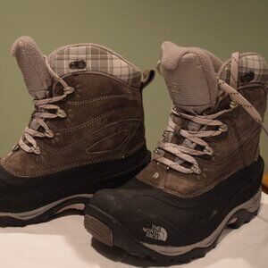 Women's The North Face Snow Boots - Size 8